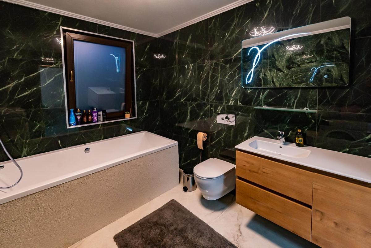 Apartamento Moky Rezident 2 Arad Exterior foto
