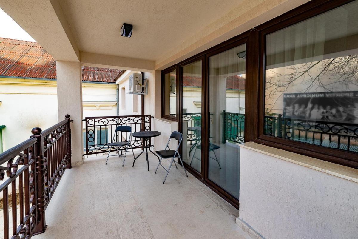Apartamento Moky Rezident 2 Arad Exterior foto